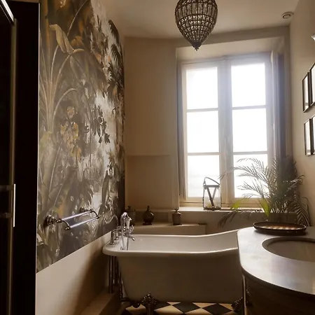 Le 1825, Luxueuse Au Coeur De La Apartament